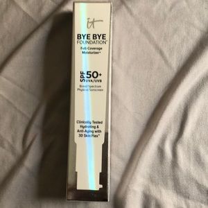 It bye bye - foundation with SPF50+